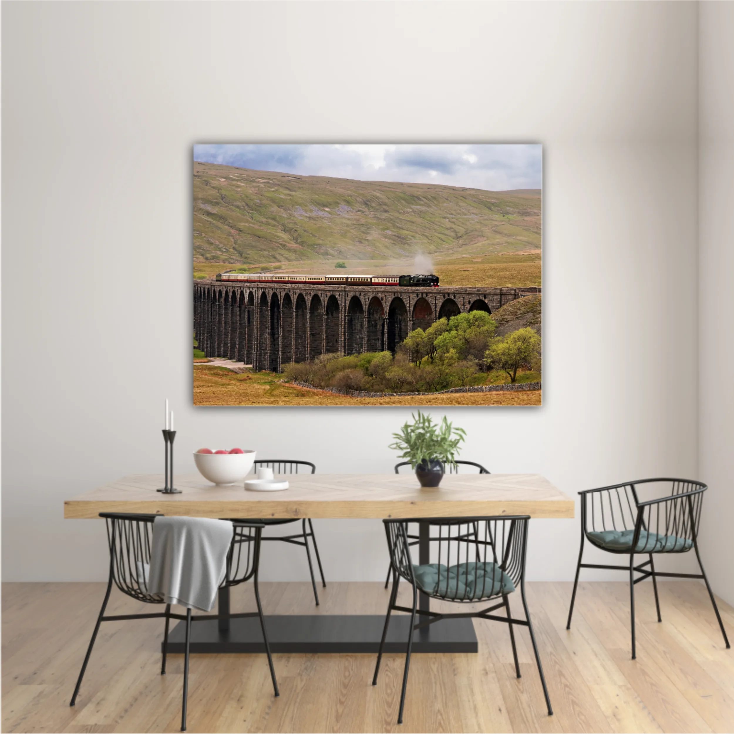 Ribblehead Viaduct, North Yorkshire, UK