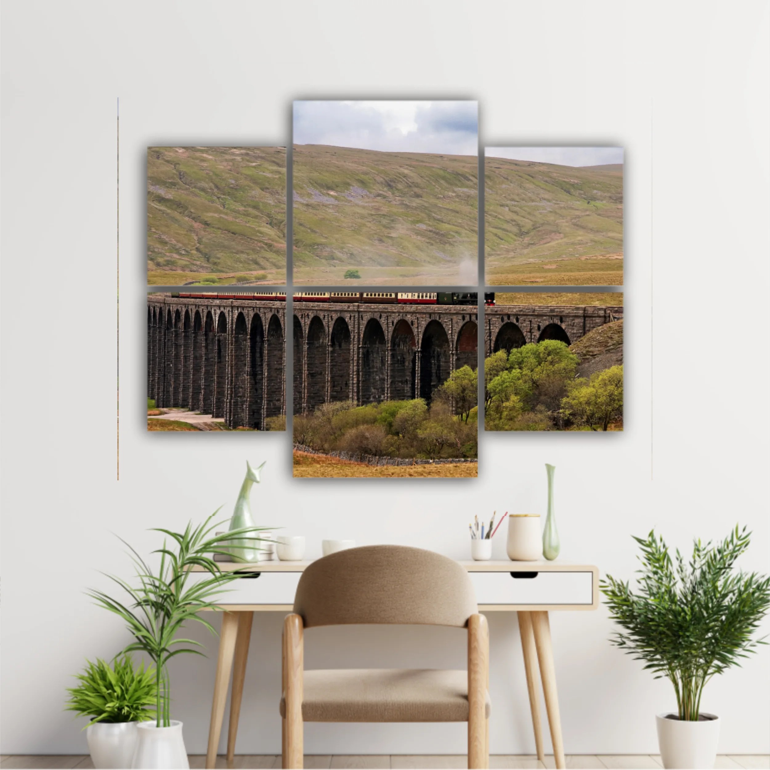 Ribblehead Viaduct, North Yorkshire, UK