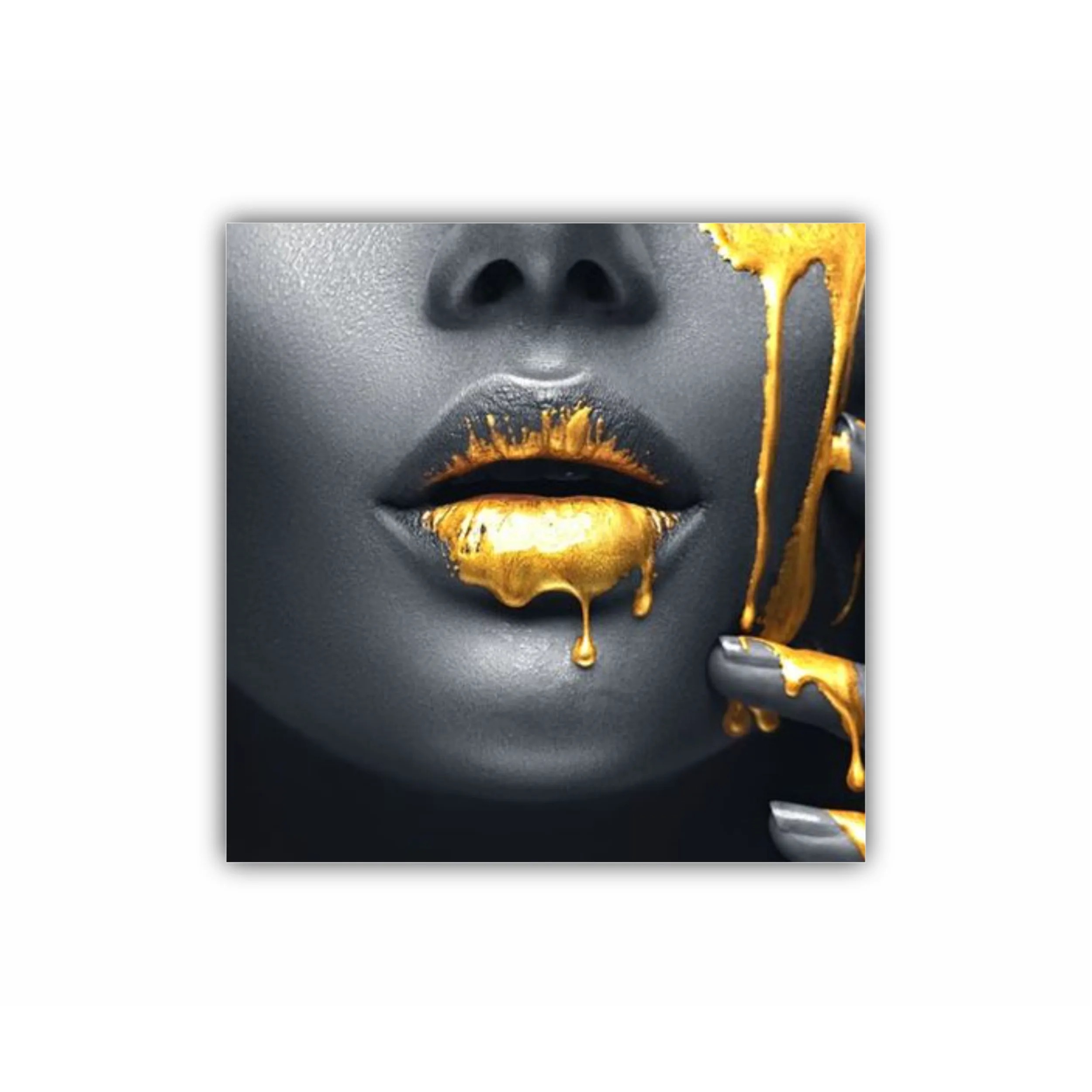 Women in golden makeup - Lips golden