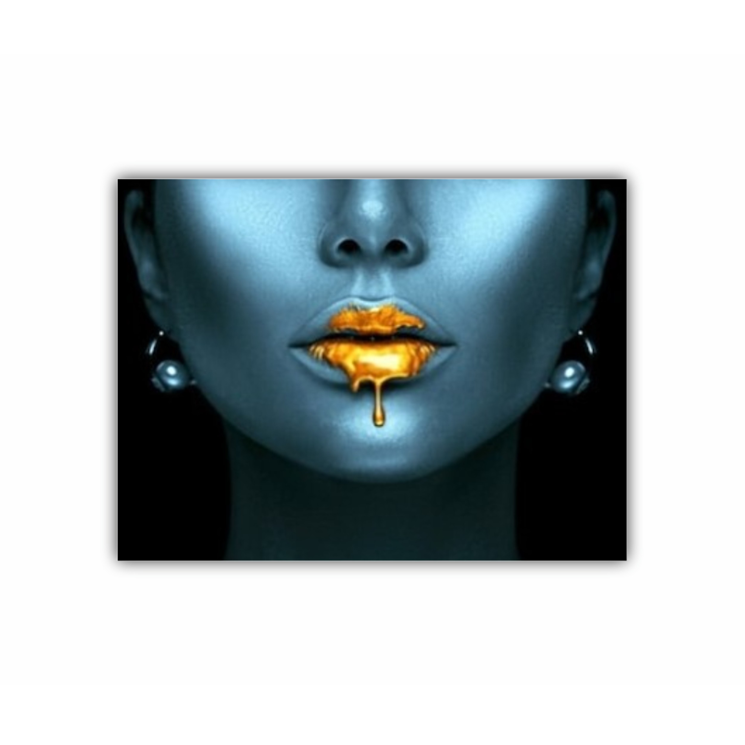 Blue beauty with golden details  Lips golden