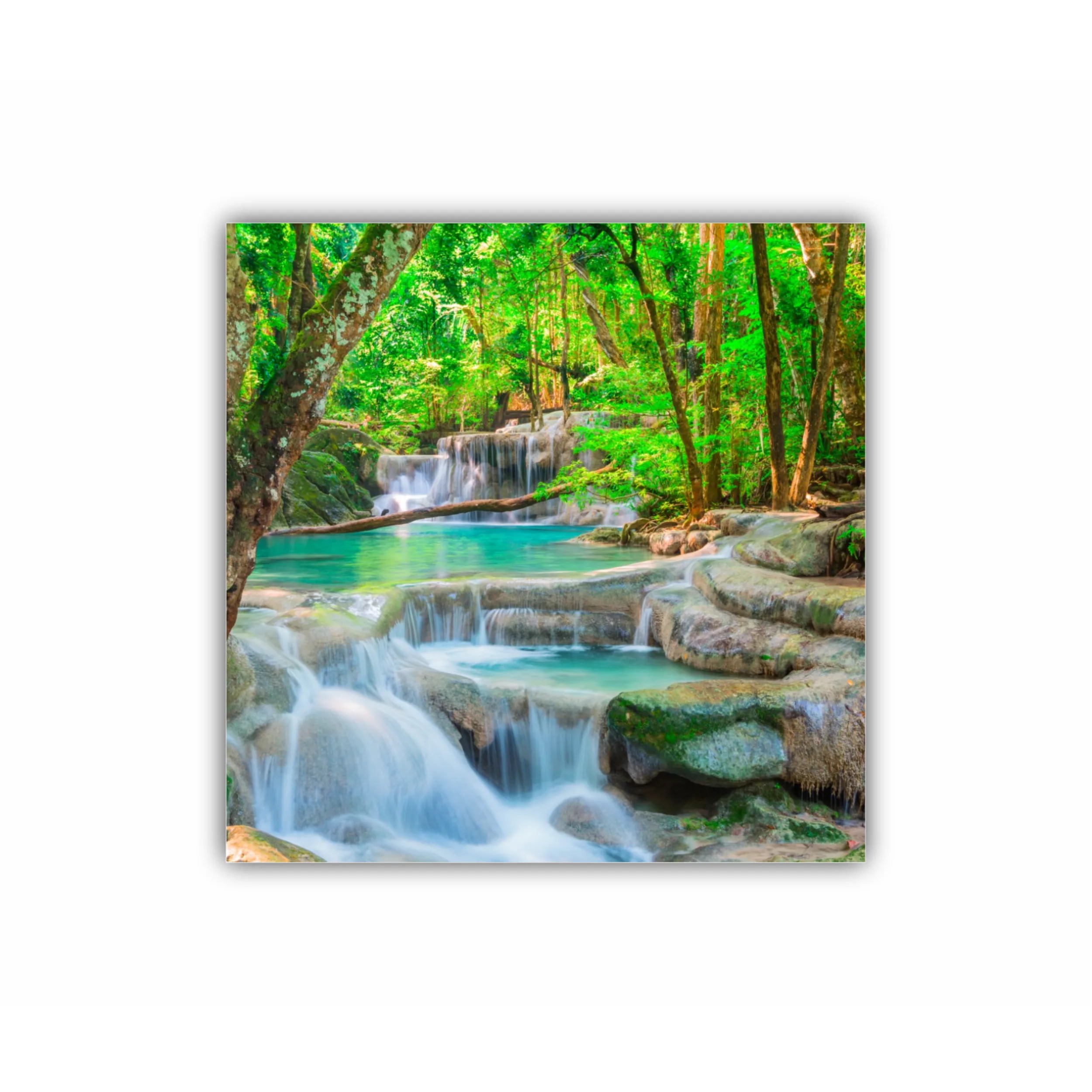 Cascada frumoasa din padurea tropicala - Thailanda