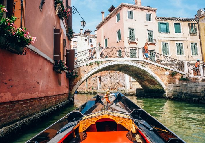 Gondola, Venetia, Italia