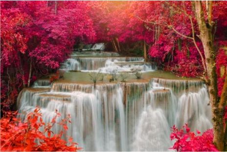 Cascada in jungla adanca a padurilor tropicale - Cascada Huay Mae Khamin